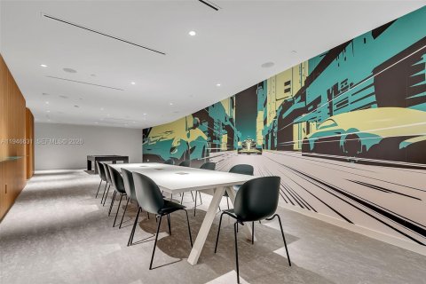 Condo in Miami, Florida, 1 bedroom  № 2053101 - photo 21