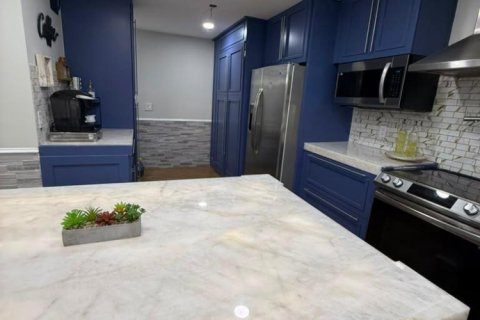 House in Boca Raton, Florida 3 bedrooms, 149.76 sq.m. № 2378407 - photo 19
