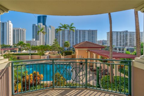 Condo in Sunny Isles Beach, Florida, 3 bedrooms  № 1973609 - photo 8