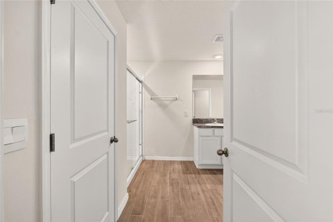 Villa ou maison à louer à Gainesville, Floride: 4 chambres, 205.41 m2 № 2408358 - photo 26