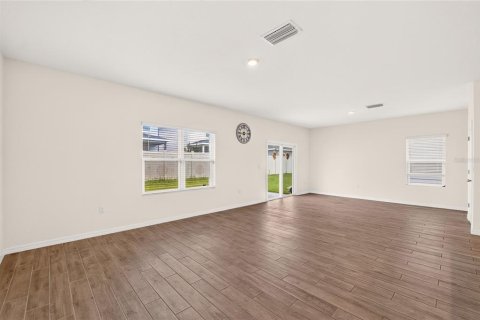 Villa ou maison à louer à Gainesville, Floride: 4 chambres, 205.41 m2 № 2408358 - photo 9