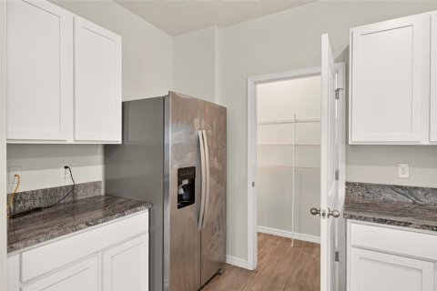 Villa ou maison à louer à Gainesville, Floride: 4 chambres, 205.41 m2 № 2408358 - photo 16