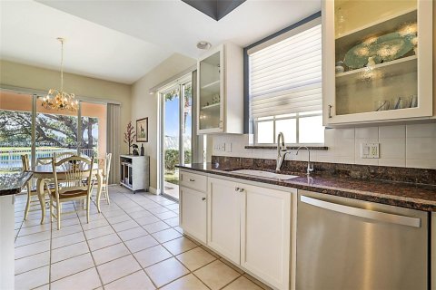 Villa ou maison à vendre à Stuart, Floride: 3 chambres, 185.8 m2 № 2026726 - photo 11