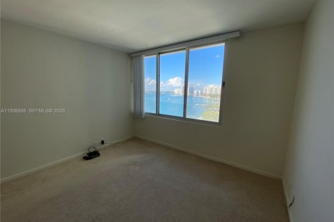 Condo in Miami Beach, Florida, 1 bedroom  № 1995246 - photo 8