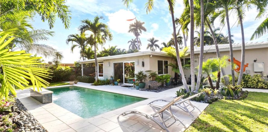 Villa ou maison à Hollywood, Floride 3 chambres, 151.15 m2 № 2056496