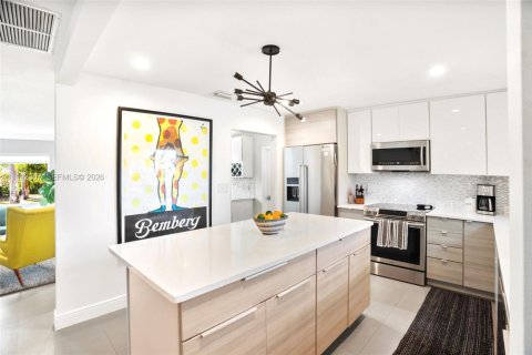 Villa ou maison à vendre à Hollywood, Floride: 3 chambres, 151.15 m2 № 2056496 - photo 9