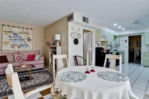 Condominio en venta en Bradenton, Florida, 2 dormitorios, 169.55 m2 № 1544392 - foto 9