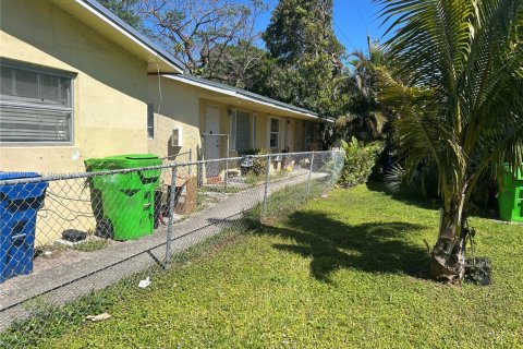 Commercial property in Sunrise, Florida 365.57 sq.m. № 1736046 - photo 5