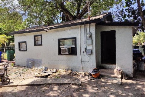 House in Miami, Florida 2 bedrooms, 53.51 sq.m. № 1770339 - photo 5