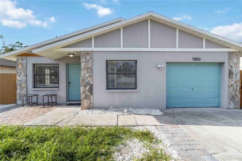 House in Sarasota, Florida 3 bedrooms, 121.42 sq.m. № 2233313