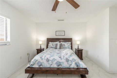Casa en alquiler en Sarasota, Florida, 3 dormitorios, 121.42 m2 № 2233313 - foto 20
