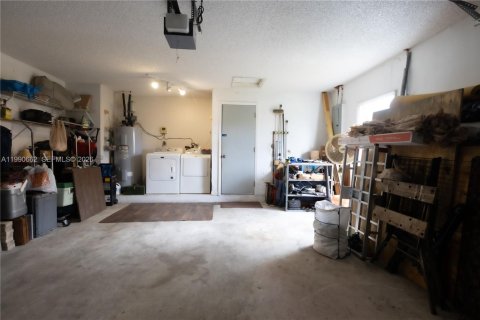 Casa en venta en Homestead, Florida, 3 dormitorios, 149.02 m2 № 2057552 - foto 28