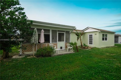 Casa en venta en Homestead, Florida, 3 dormitorios, 149.02 m2 № 2057552 - foto 7