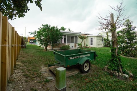 Casa en venta en Homestead, Florida, 3 dormitorios, 149.02 m2 № 2057552 - foto 5