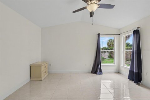 Villa ou maison à vendre à Brandon, Floride: 3 chambres, 127 m2 № 2267181 - photo 11