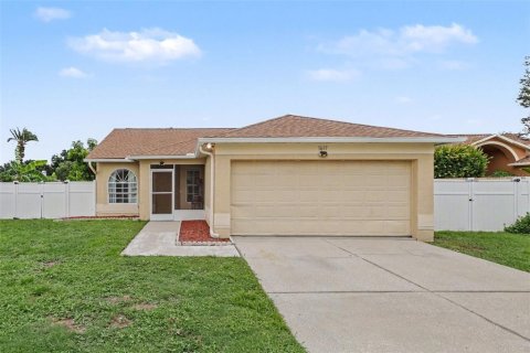 Villa ou maison à vendre à Brandon, Floride: 3 chambres, 127 m2 № 2267181 - photo 2