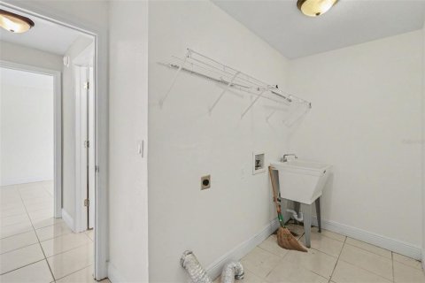 Villa ou maison à vendre à Brandon, Floride: 3 chambres, 127 m2 № 2267181 - photo 22