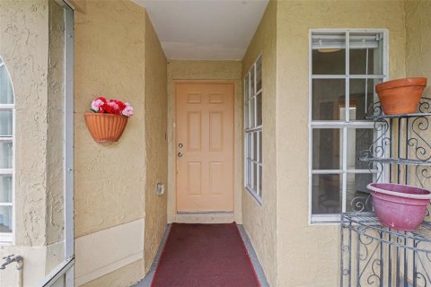 Villa ou maison à vendre à Brandon, Floride: 3 chambres, 127 m2 № 2267181 - photo 4