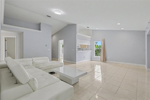 Villa ou maison à vendre à Brandon, Floride: 3 chambres, 127 m2 № 2267181 - photo 8