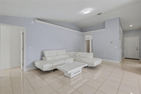 Villa ou maison à vendre à Brandon, Floride: 3 chambres, 127 m2 № 2267181 - photo 7