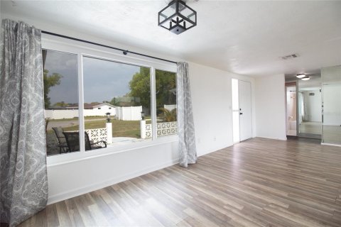 Casa en venta en Holiday, Florida, 2 dormitorios, 104.24 m2 № 1591290 - foto 7