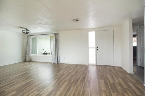 Casa en venta en Holiday, Florida, 2 dormitorios, 104.24 m2 № 1591290 - foto 8