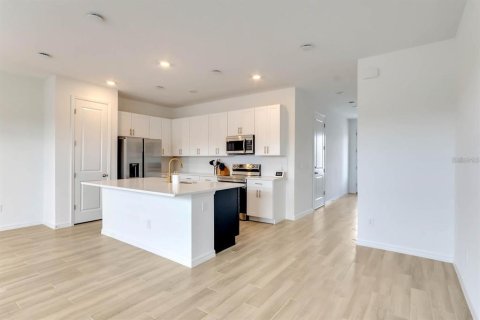 Adosado en alquiler en Davenport, Florida, 3 dormitorios, 150.69 m2 № 1878309 - foto 6