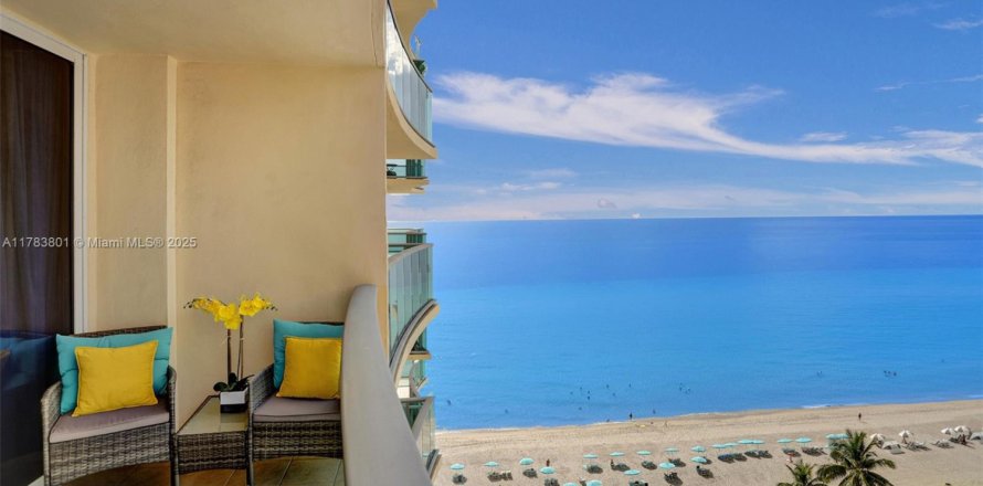 Condo in Hollywood, Florida, 1 bedroom № 1889590
