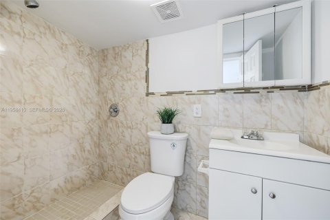 Casa en alquiler en Miami, Florida, 1 dormitorio, 21.46 m2 № 2017931 - foto 5