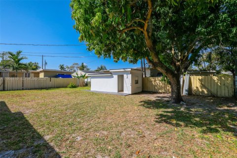 Casa en alquiler en Miami, Florida, 1 dormitorio, 21.46 m2 № 2017931 - foto 9