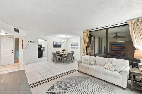 Condo in Boca Raton, Florida, 2 bedrooms  № 2387060 - photo 12