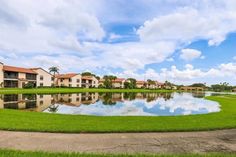 Condo in Boca Raton, Florida, 2 bedrooms  № 2387060 - photo 22