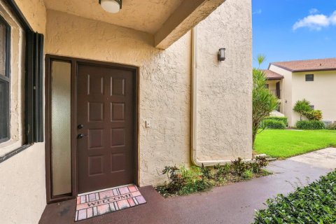 Condo in Boca Raton, Florida, 2 bedrooms  № 2387060 - photo 4