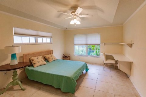 House in Nokomis, Florida 3 bedrooms, 139.45 sq.m. № 1581149 - photo 22