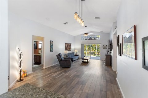 Villa ou maison à vendre à Bradenton, Floride: 4 chambres, 155.89 m2 № 2152135 - photo 4