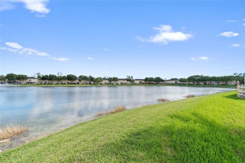Copropriété à louer à Homestead, Floride: 2 chambres, 86.4 m2 № 2401631 - photo 29