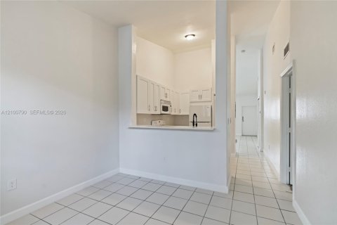 Copropriété à louer à Homestead, Floride: 2 chambres, 86.4 m2 № 2401631 - photo 13