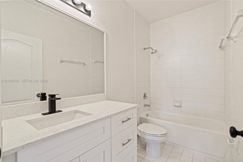 Copropriété à louer à Homestead, Floride: 2 chambres, 86.4 m2 № 2401631 - photo 23