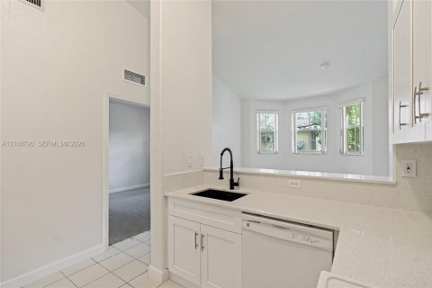 Copropriété à louer à Homestead, Floride: 2 chambres, 86.4 m2 № 2401631 - photo 6