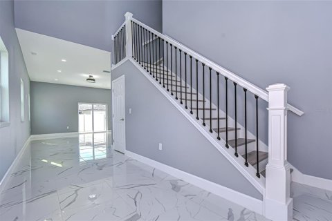 Villa ou maison à vendre à Pinellas Park, Floride: 3 chambres, 214.33 m2 № 2148168 - photo 5