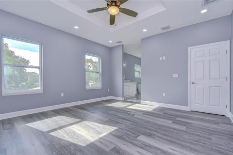 Villa ou maison à vendre à Pinellas Park, Floride: 3 chambres, 214.33 m2 № 2148168 - photo 25
