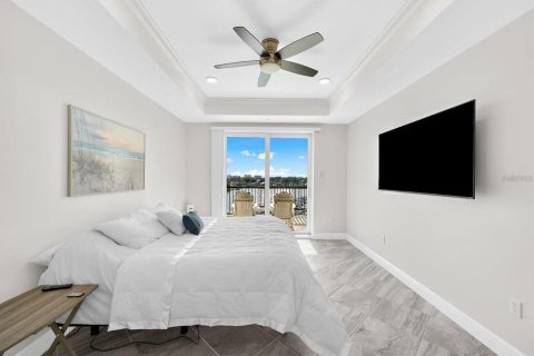 Condo in Venice, Florida, 3 bedrooms  № 2221967 - photo 14