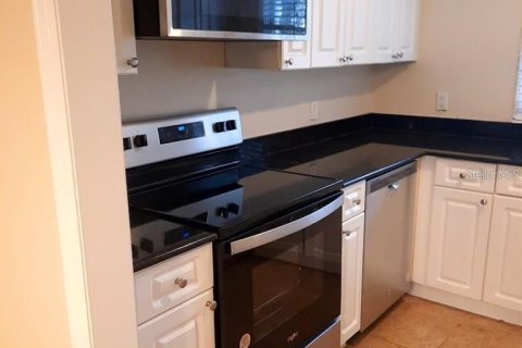 Adosado en alquiler en Tampa, Florida, 2 dormitorios, 101.08 m2 № 2104831 - foto 3