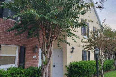 Adosado en Tampa, Florida 2 dormitorios, 101.08 m2 № 2104831