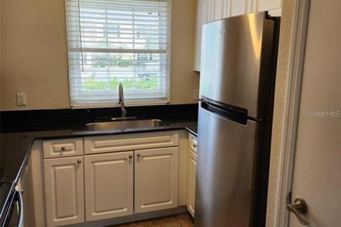 Adosado en alquiler en Tampa, Florida, 2 dormitorios, 101.08 m2 № 2104831 - foto 2