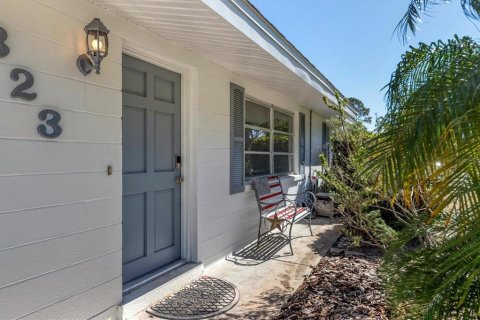 Villa ou maison à louer à Sarasota, Floride: 3 chambres, 114.08 m2 № 2166159 - photo 4