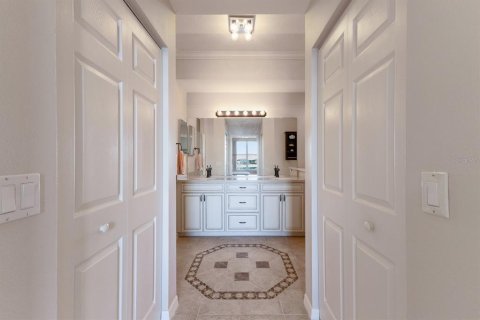 Купить кондоминиум в Лейквуд Ранч, Флорида 6 комнат, 132.94м2, № 1544288 - фото 21