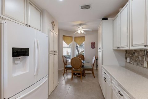 Купить кондоминиум в Лейквуд Ранч, Флорида 6 комнат, 132.94м2, № 1544288 - фото 7
