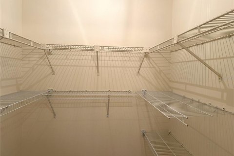 Copropriété à louer à Sarasota, Floride: 2 chambres, 103.86 m2 № 2418961 - photo 18