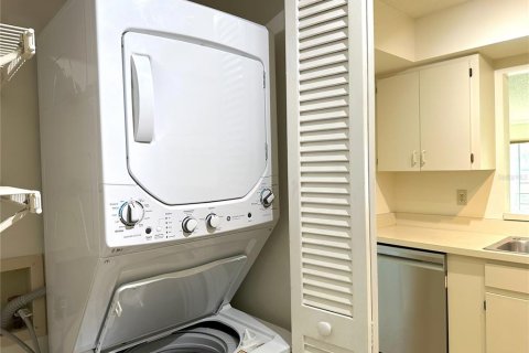 Copropriété à louer à Sarasota, Floride: 2 chambres, 103.86 m2 № 2418961 - photo 24
